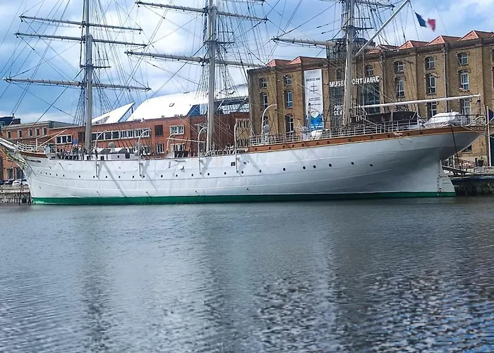 Bienvenue Chez Coco * Dunkirk